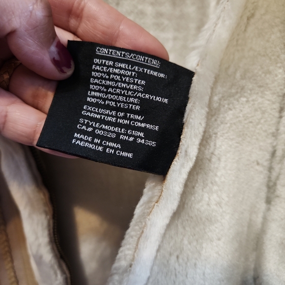 NOVELTI Vest M size - Picture 5 of 7